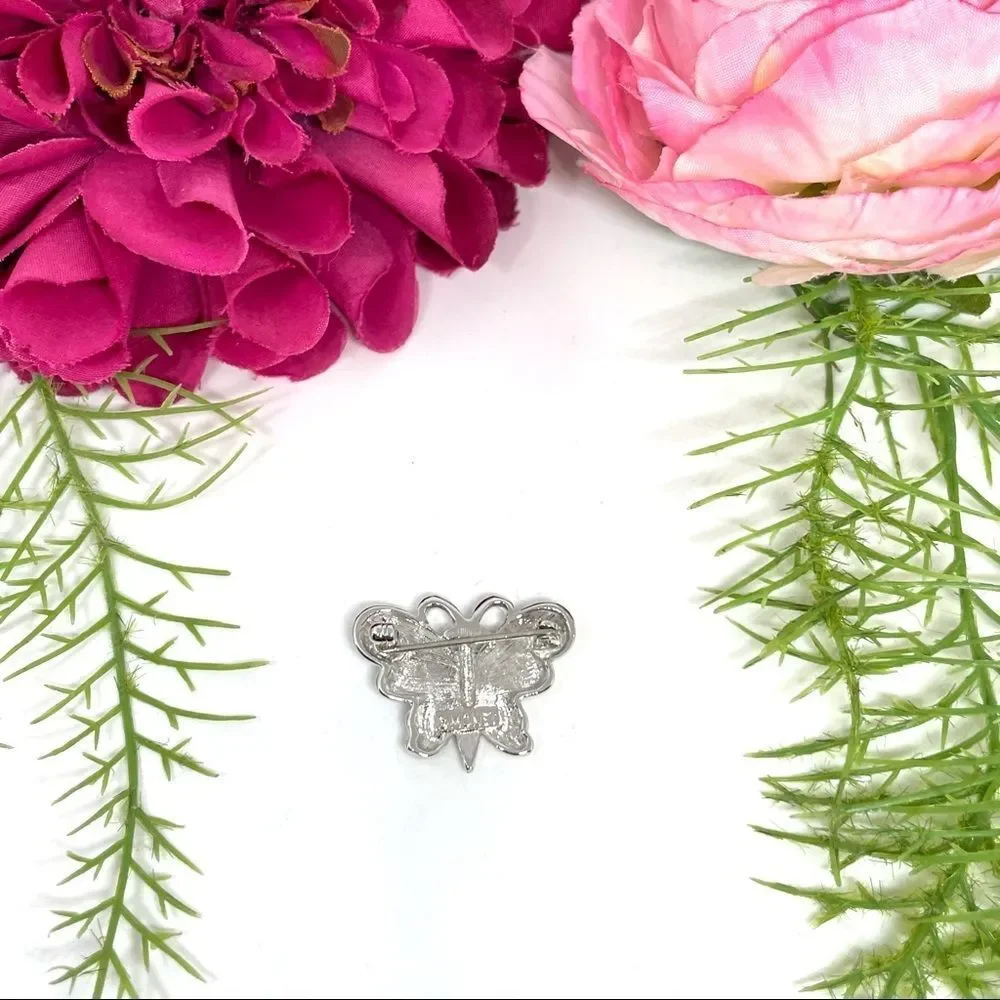 VINTAGE⚜️MONET Butterfly Silver Little Pin